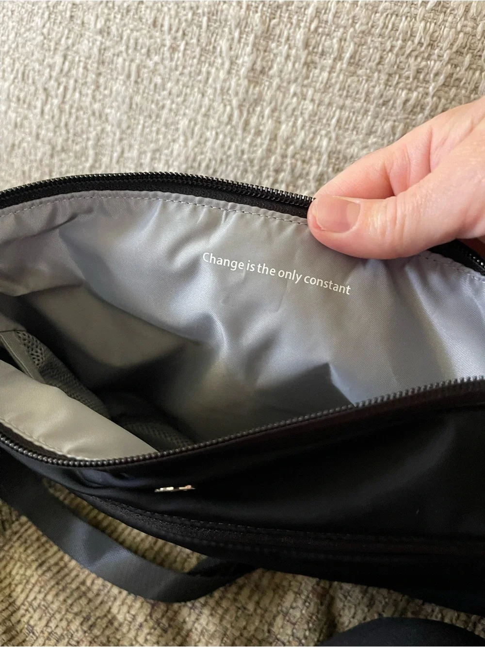 Lululemon Parent Crossbody Pouch Purse Bag Solid Black w/ Front Zipper Pocket